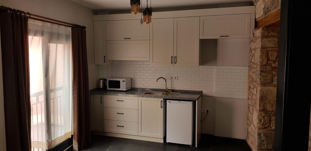 Chakra Suites Βουρλά Εξωτερικό φωτογραφία